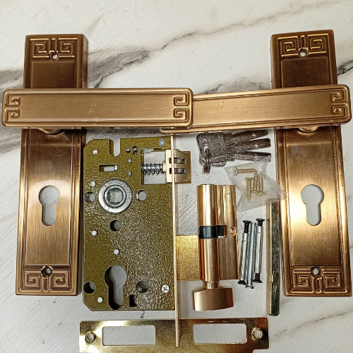 YPHC Handle Lock | Golden