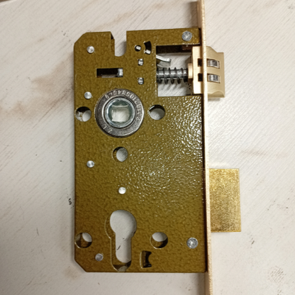 YPHC Handle Lock | Golden